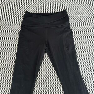 Athleta black salutation wrap leggings